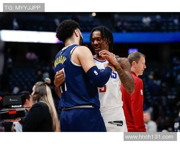 掘金与快船激战正酣直播平台酷虎带你全程体验精彩瞬间