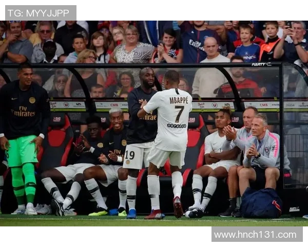 甘冈与巴黎精彩对决视频回顾分析尽享足球盛宴