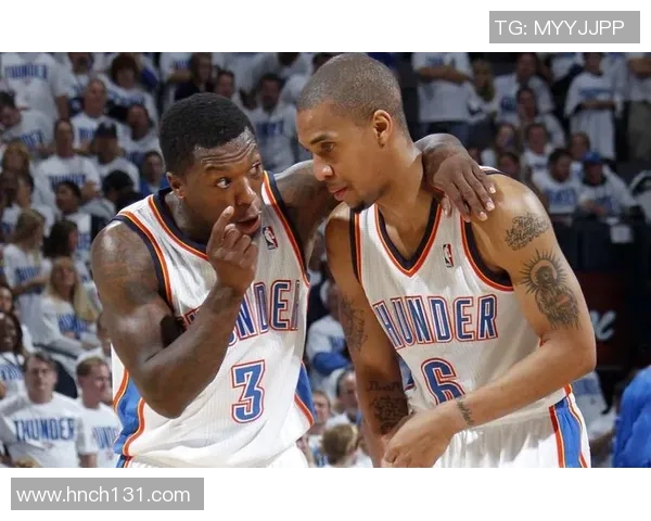 凯里与内特罗宾逊的巅峰对决谁能在球场上笑到最后 凯里与内特罗宾逊的巅峰对决谁能在球场上笑到最后