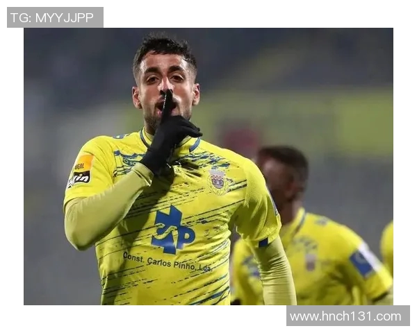 费不雷诺与独立FBC的精彩对决揭示足球战术的较量与团队精神的碰撞