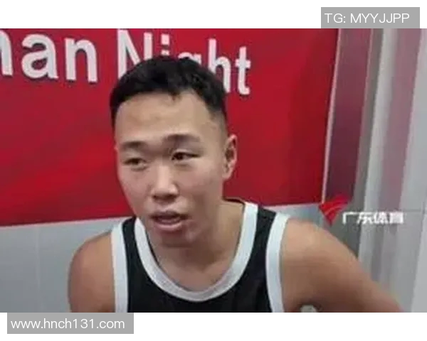 贺希宁：从篮球新星到职业生涯的璀璨之路与挑战